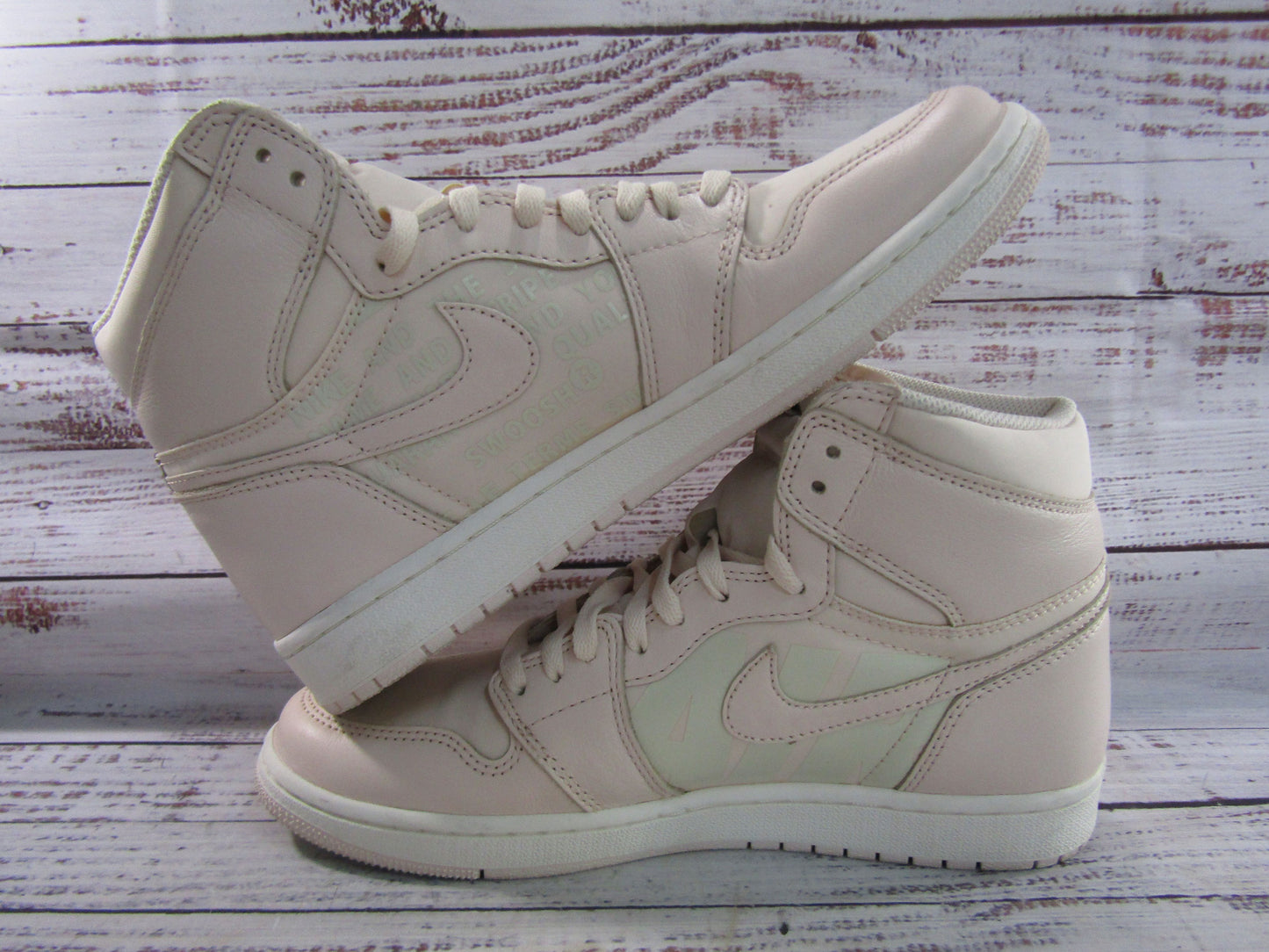 Nike Air Jordan 1 Retro High OG Guava Ice Men's Sneakers Size 9.5 555088-801