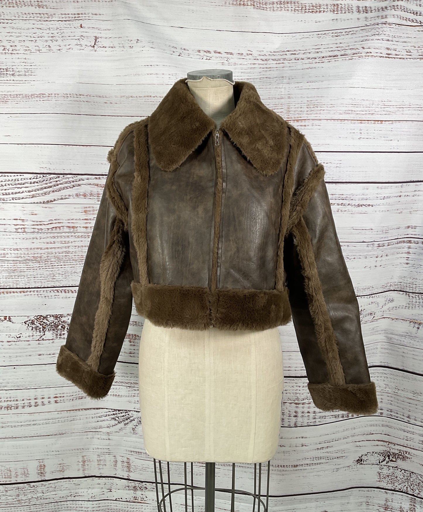 Cider City Chic Faux Shearling Zipper Jacket in Shade 'Coffee' - Size 4