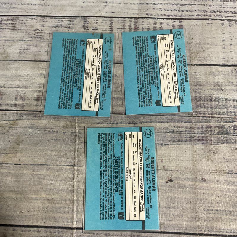 Lot Of 3 Donruss 1988 Roberto Alomar #34 Ungraded Baseball Rookie Cards