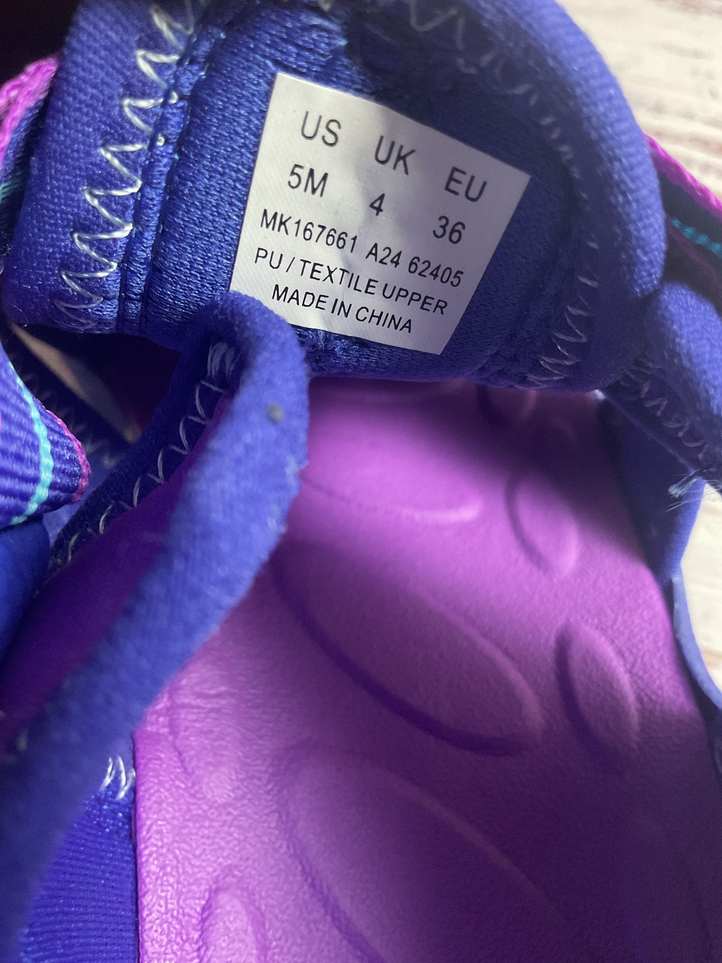 Merrell Indigo/Purple Closed Toe Sandal NWOB Size 5M