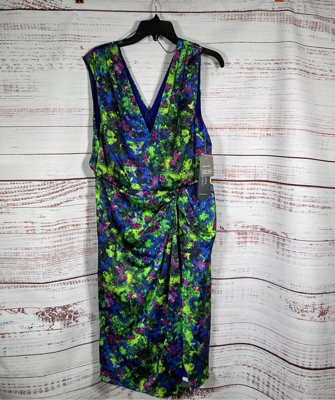 NWT Women's Adrianna Papell Green Print Satin Midi Dress Size 12 Retail $195