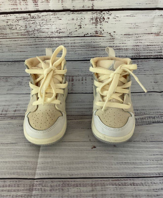 Baby Nike Air Jordan Cream Sneaker Unisex Baby & Toddler 5 Months
