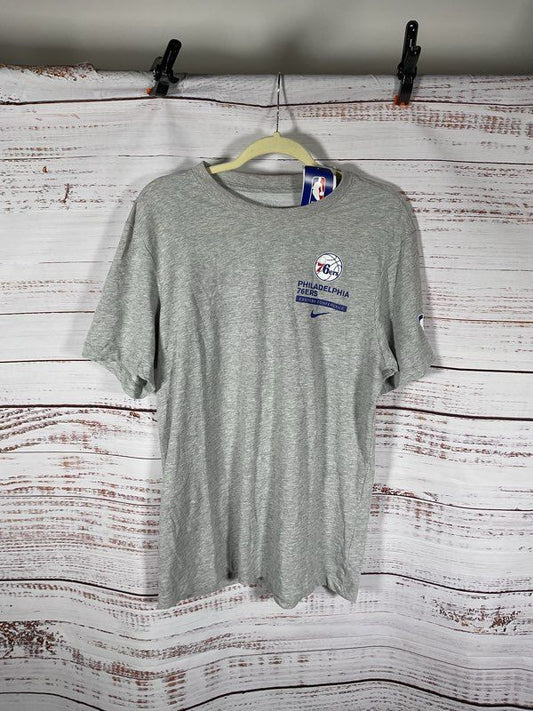 NWT Men's Nike Dri-Fit Philadelphia 76ers Eastern Conference T-Shirt Size M