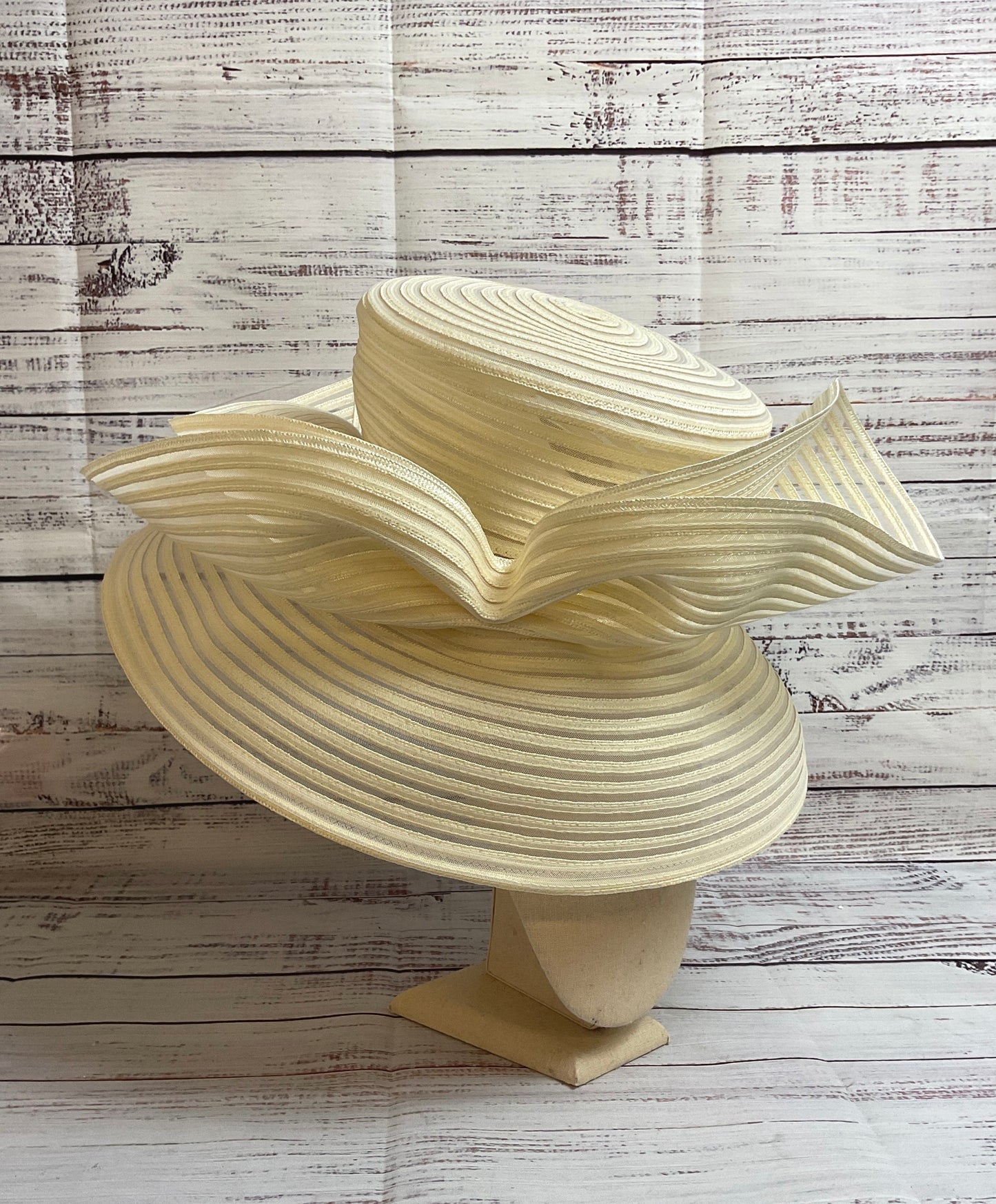 Gorgeous Eric Jarvis Cream Derby Hat - Size 7"