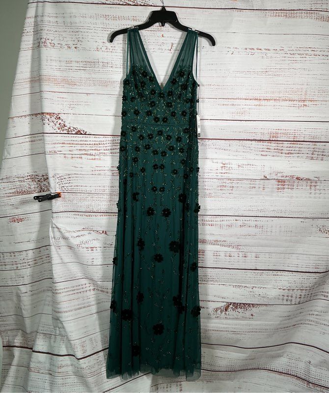 NWT Women's Adrianna Papell Green Mesh Beaded Dress Size 2 Retail $369