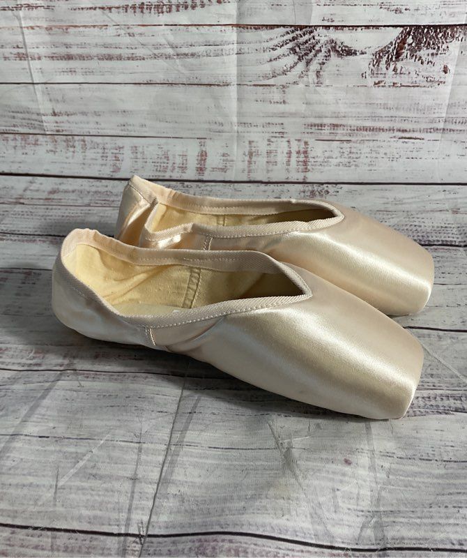 Russian Pointe Brava Pointe Shoe Pink Satin Ballet Size 41 w2 v2 MLF