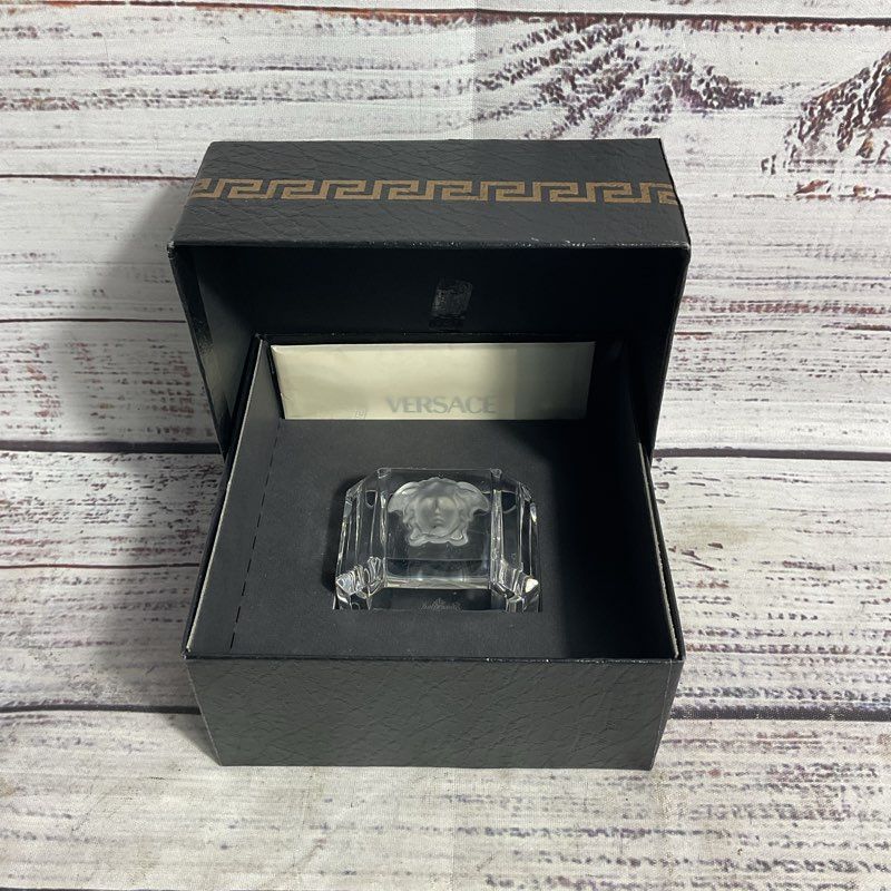 VTG. Rosenthal Versace Lumiere Medusa Head Cut Crystal Napkin Ring