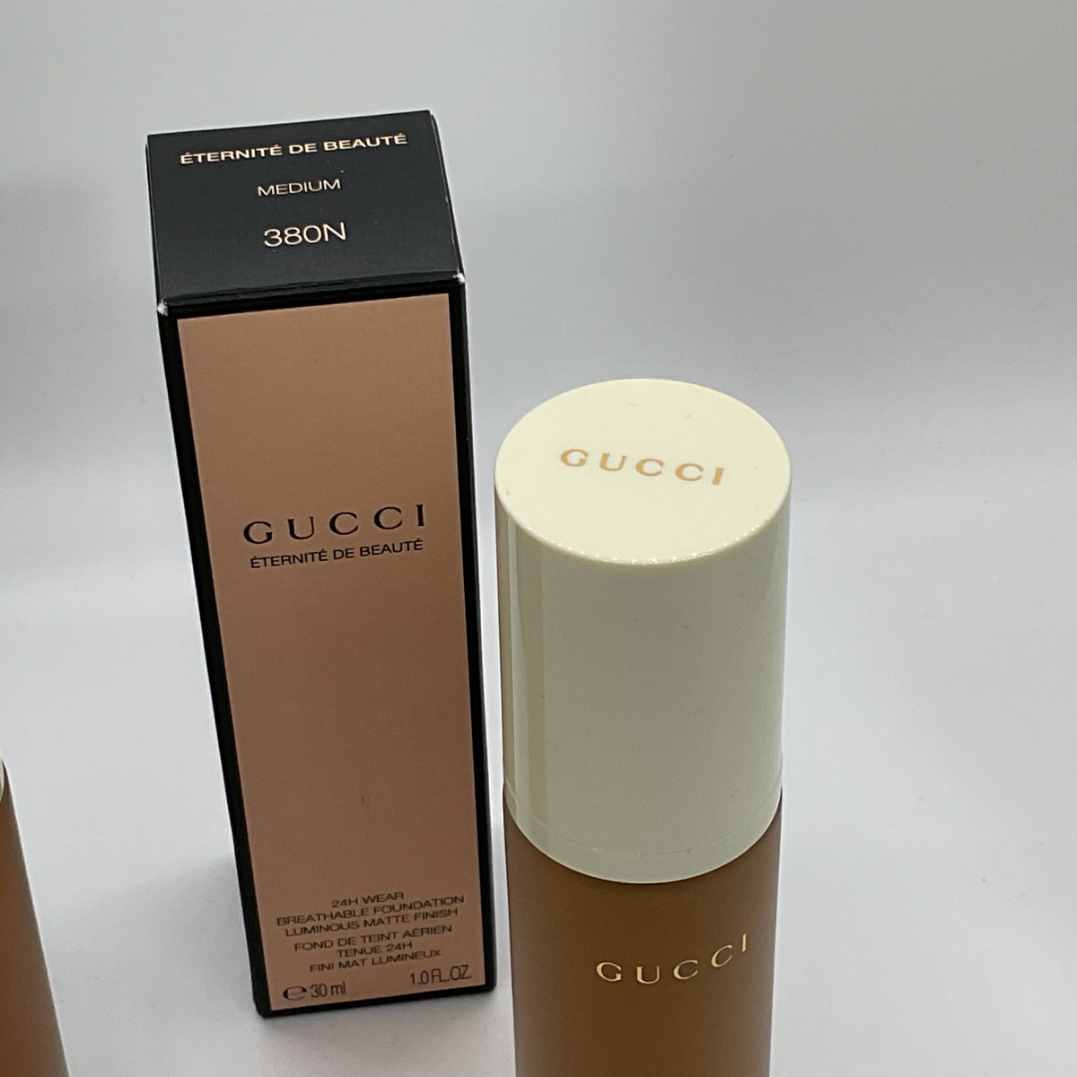 Set of 2 NEW GUCCI Eternite de Beaute 24H Wear Breathable Foundation 380N & 410N