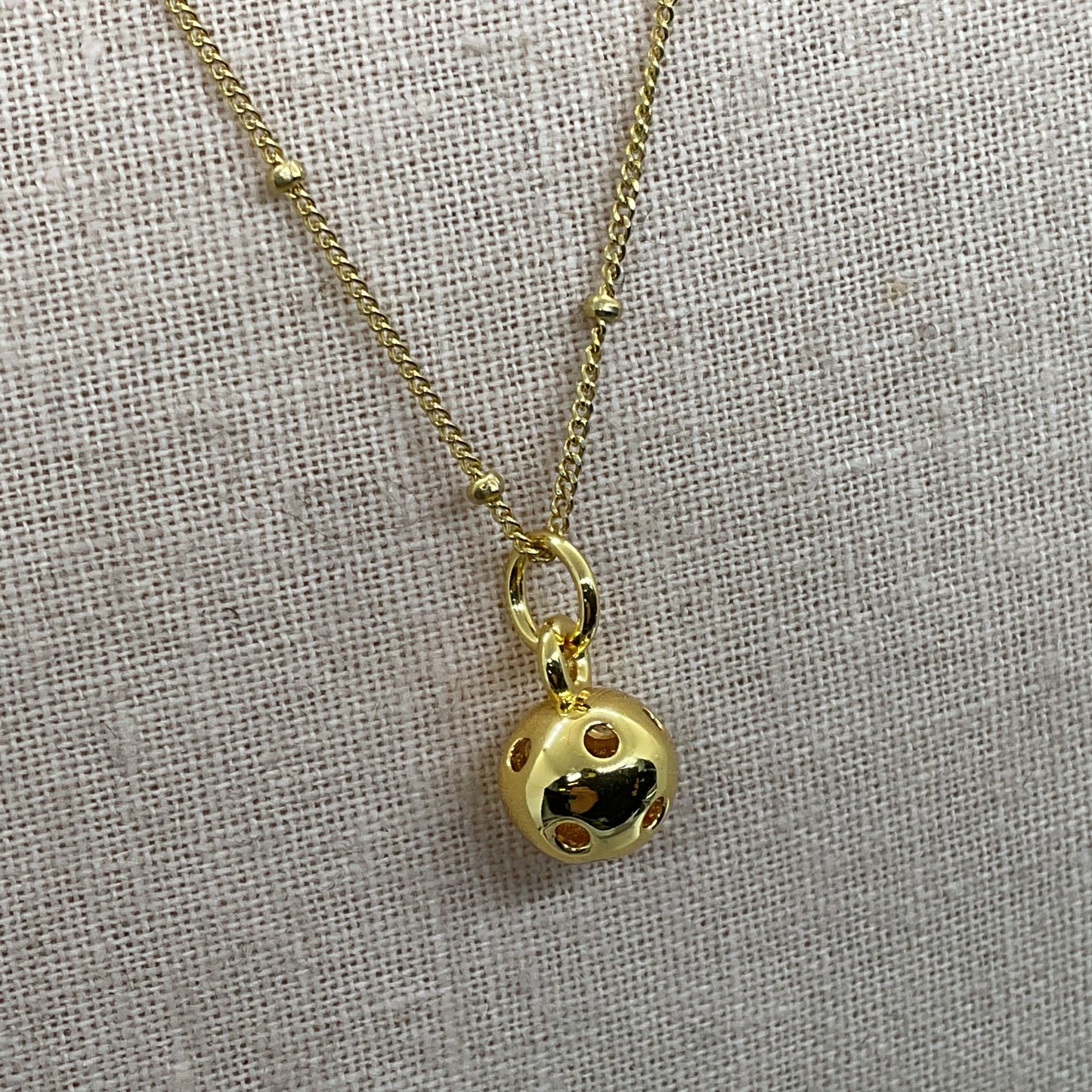 Sterling Silver Vermeil Stationed Bead Ball Pendant 18" Necklace- 3.13g