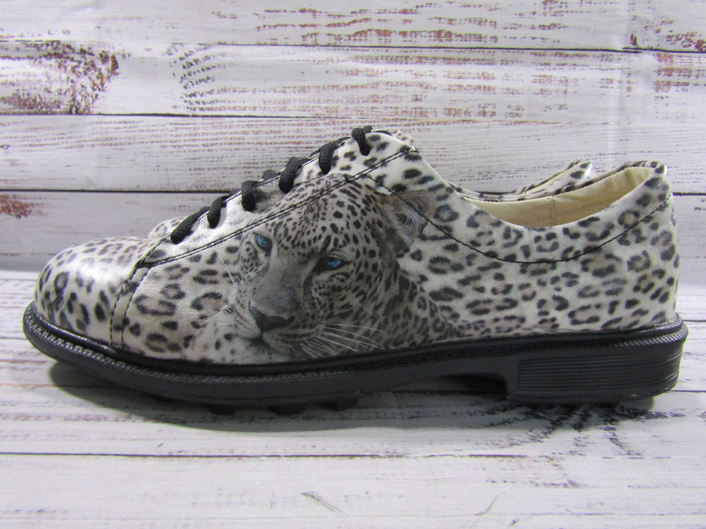 Icon Jolie Women's Multicolor Snow Leopard Print Sneakers Size 11