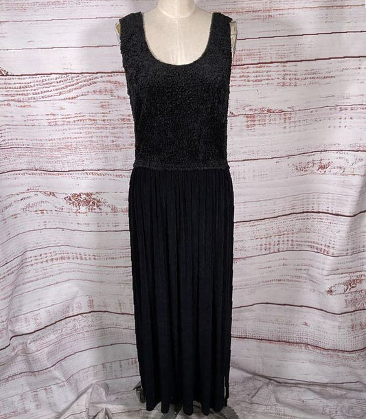Fancy That is Splendiferous Vintage Maxi Dress Black