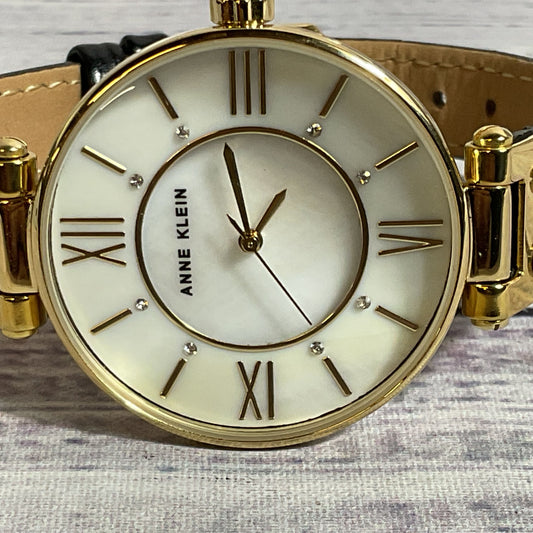 ANNE KLEIN AK3228 Women's Gold Tone Black Leather Embossed Band