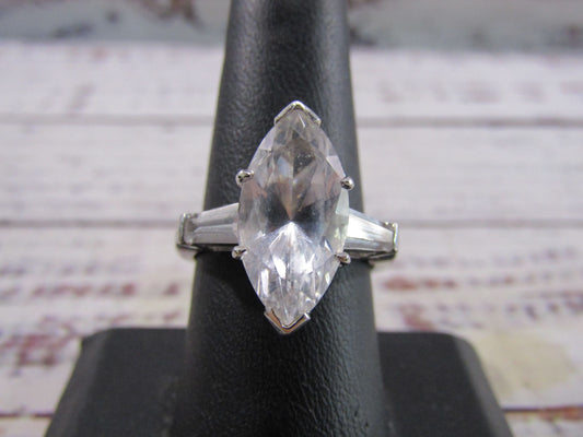 14k White Gold Marquise CZ Cocktail Ring Size 9