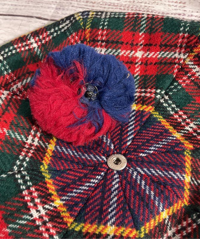 Scottish Clanwear Plaid Wool Beret Hat Pom Pom Made Scotland - Size 6 7/8