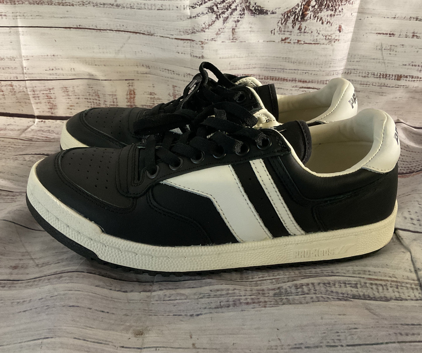 Pro-Keds Leather Skyhawk Lo Lace Up Sneakers Black White 7