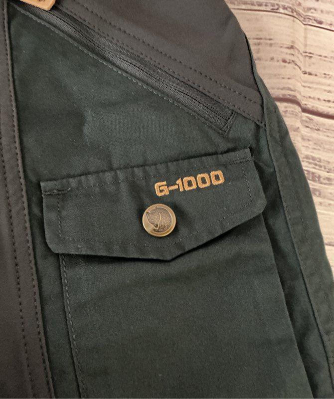 Women's Fjall Raven Nikka Curved Shorts Sz 26 Retail $130 EXCELLENT CONDITION!!