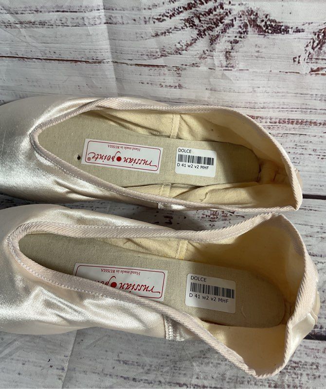 Russian Pointe Brava Pointe Shoe Pink Satin Ballet Size 41 w2 v2 MHF