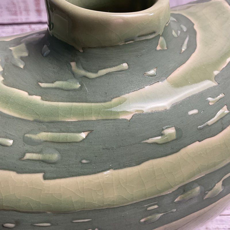Kenshoma Green Crackle Glaze 9" Long Vase