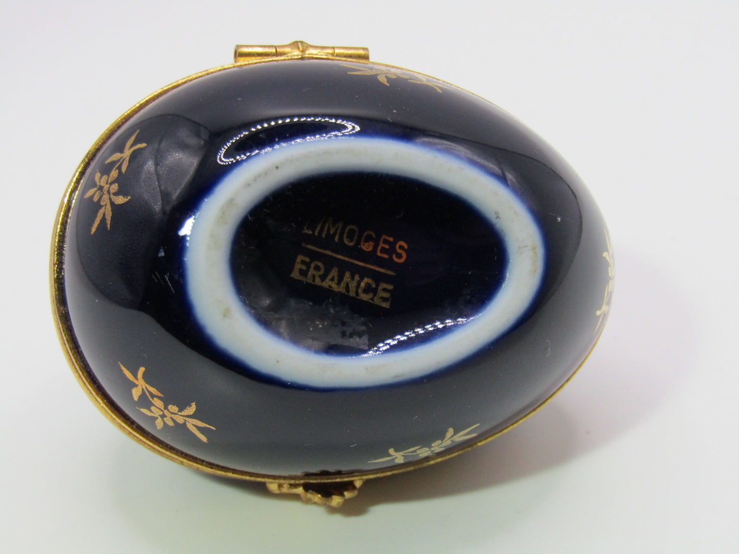 Limoges Courting Couple Cobalt Blue 24k Gold Wash Egg Trinket Box Made in France