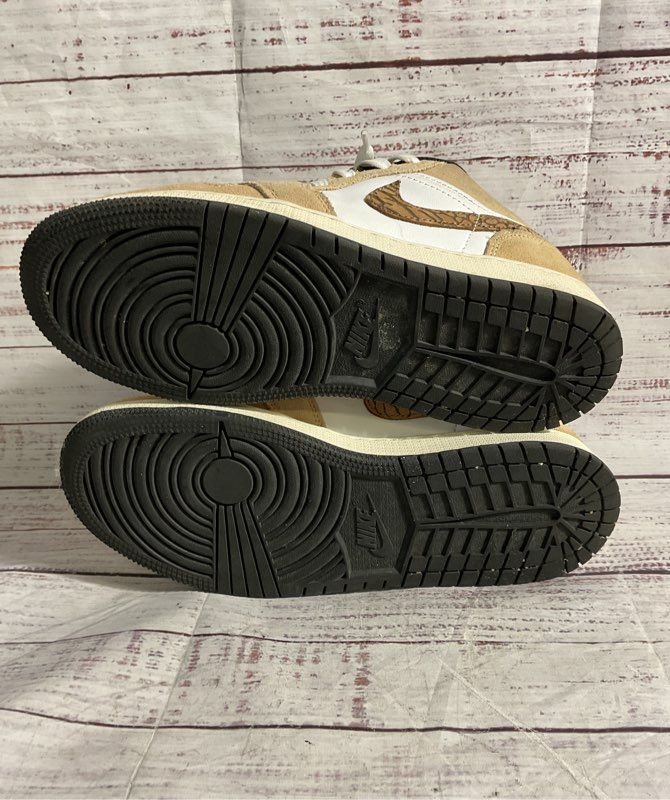 Nike Air Jordan 1 Low SE Hemp/White/Light British Tan DZ5368-201 Size 6Y