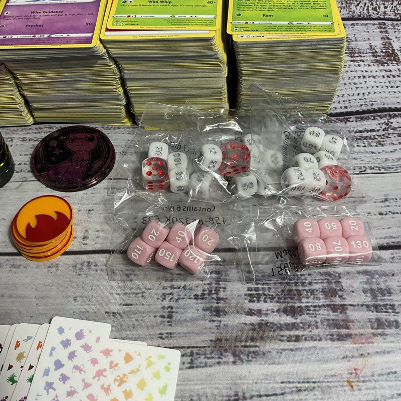 Mixed Lot Of 1600+ Common Pokemon Cards 2020-2023 + Dice, Dividers, Coins & MORE