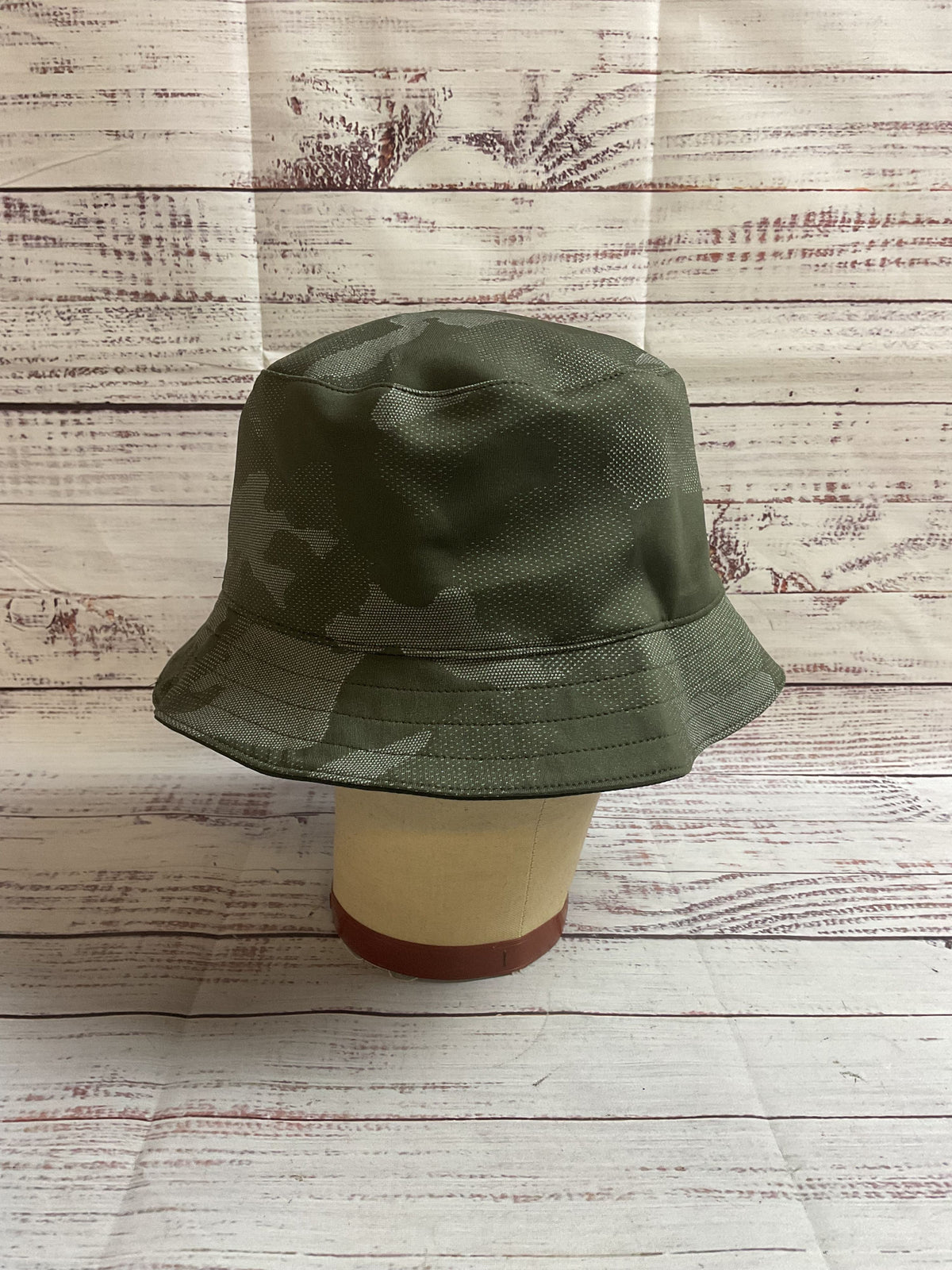 Lululemon Gray Green Camo Bucket Hat - Size OS
