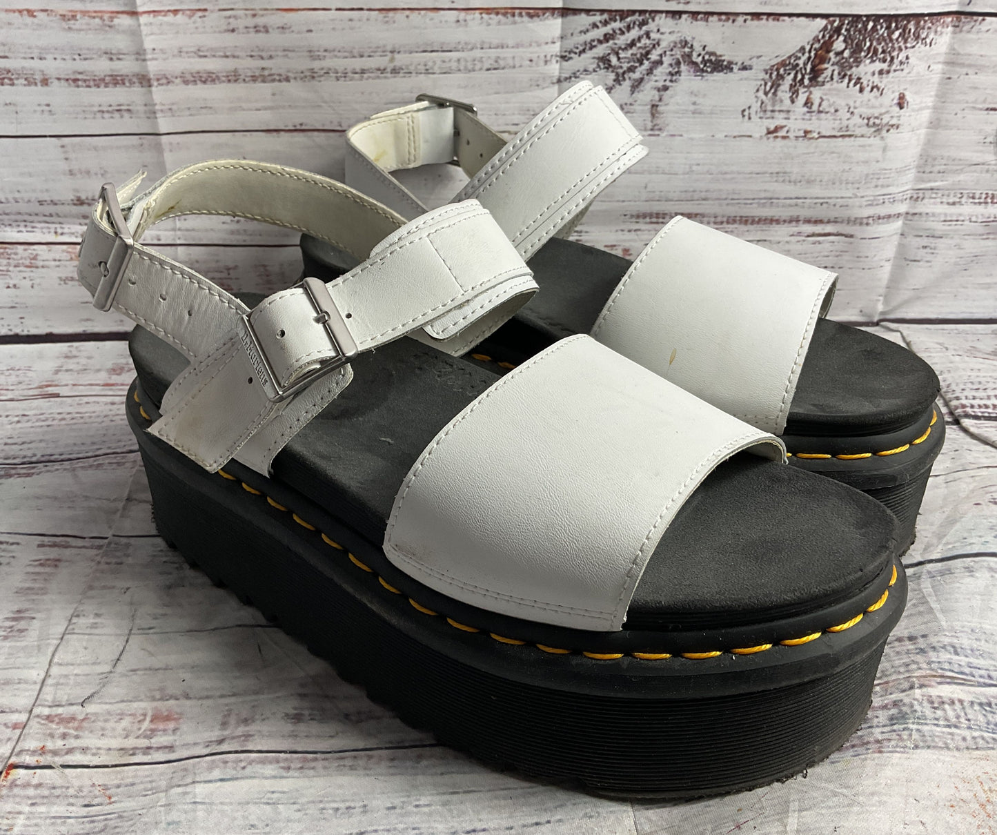 Dr. Martens Voss Quad Leather Strap Platform Sandals White Size 10