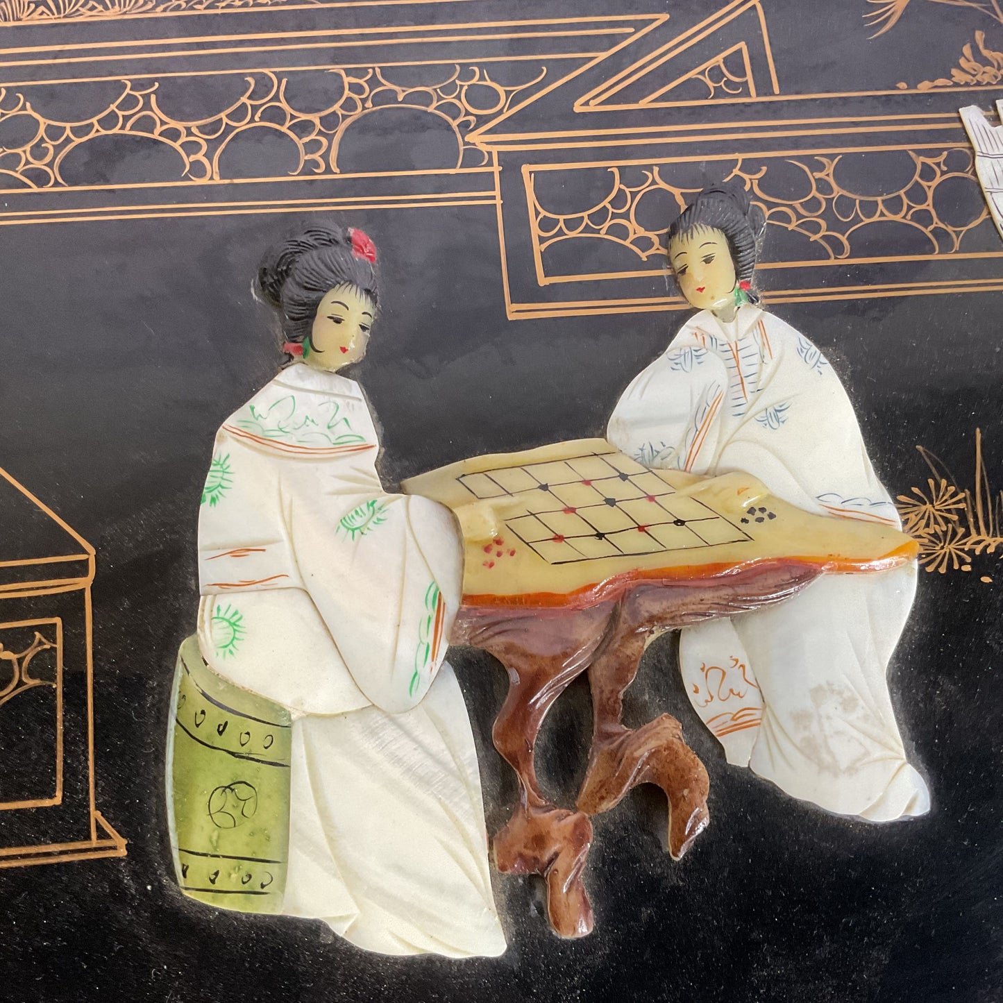VTG./ANTIQUE Small Chinese Mother of Pearl Black Lacquer Table- 24x24x10