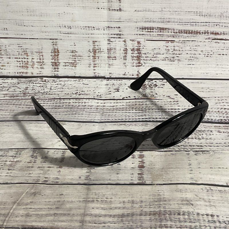 VTG. Persol 864 Black Oval Sunglasses - Size 54-20-137 *FRAMES ONLY*