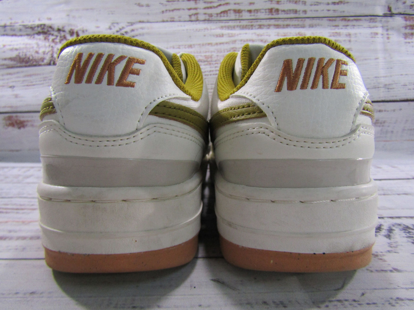 Nike Nike Gamma Force White Athletic Shoe Women 9