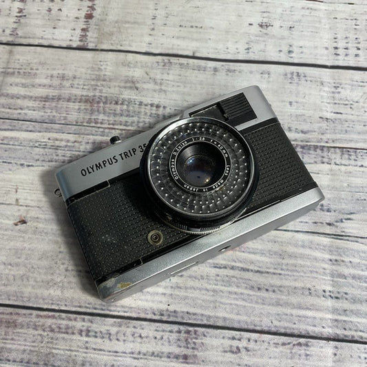 Vintage Olympus Trip 35 35mm Camera Untested For Parts