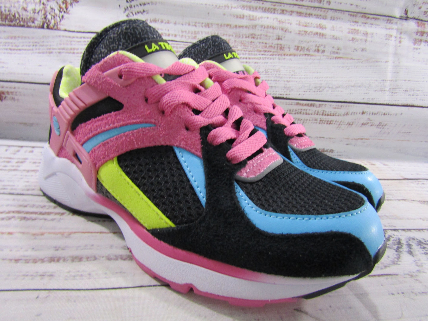 LA Gear Catapult Women's Pink Reimagined 90s Light Up Sneaker Size 5
