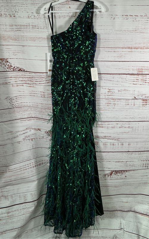 NWT Colors Green Sequined One Shoulder Gown with feathers Size 0 STUNNING!