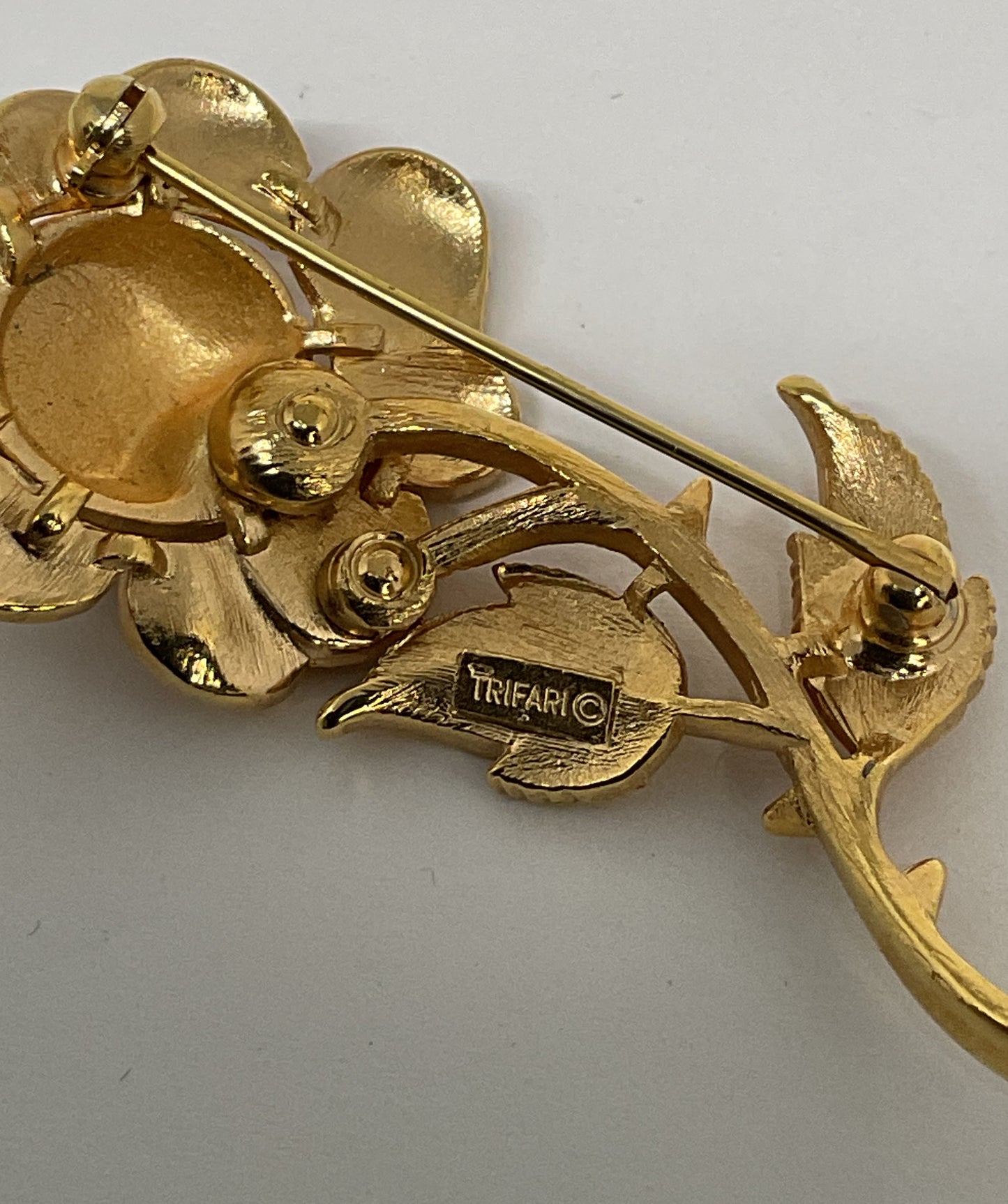 Trifari Gold Tone Vintage Flower Brooch Faux Pearl