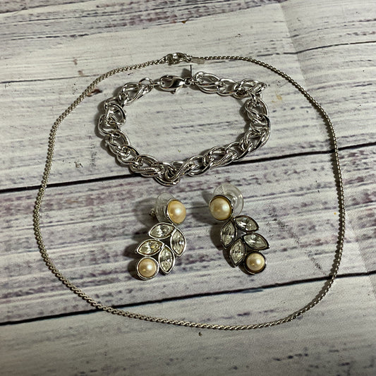 Lot of MONET Chain Necklace, Earrings, Bracelet