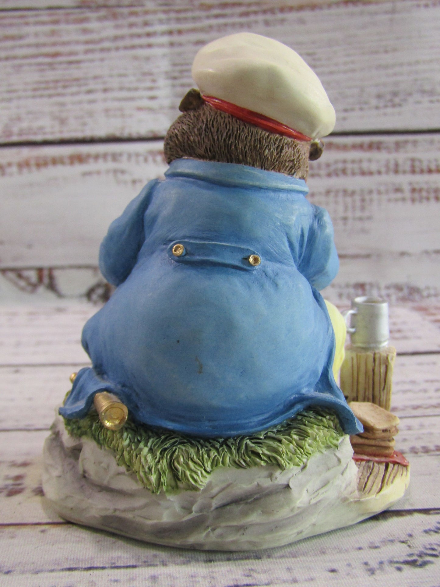 Villeroy & Boch Picnic at Foxwood Captain Otter Figurine