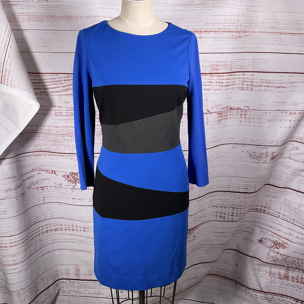 CARLISLE Women's Blue Asymmetric Pattern Long Sleeve Dress- SZ 4
