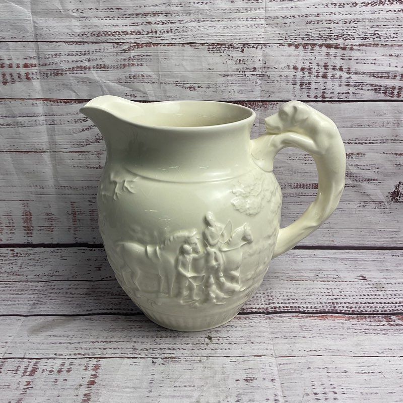 VTG. Wedgwood Creamware 7" Fox Hunt Dog Handle Pitcher