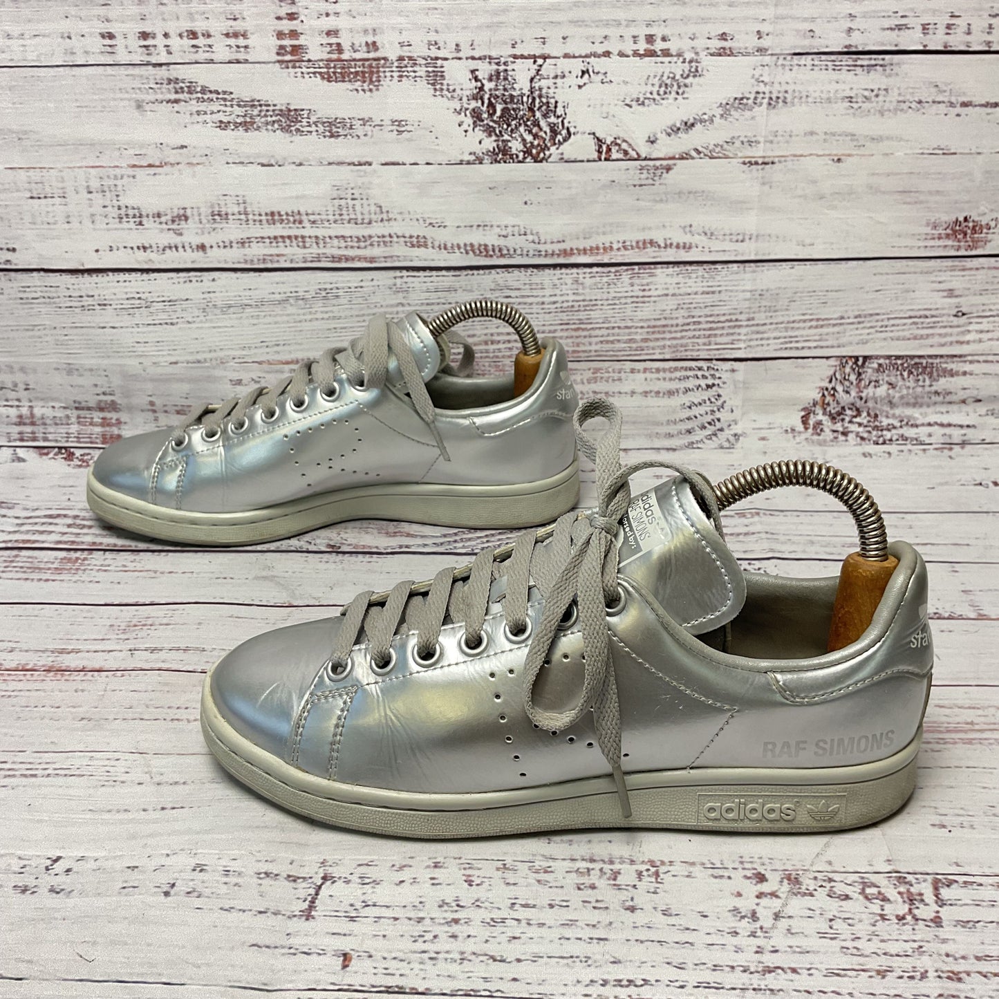 adidas RAF Simons x Stan Smith Silver Sneaker Athletic Shoe Teens Size 5.5