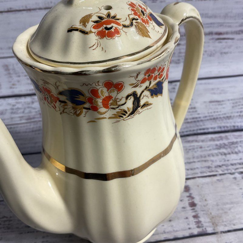 Vintage J & G Meakin Sunshine Pattern Gold Trim Floral 7" Tea Pot