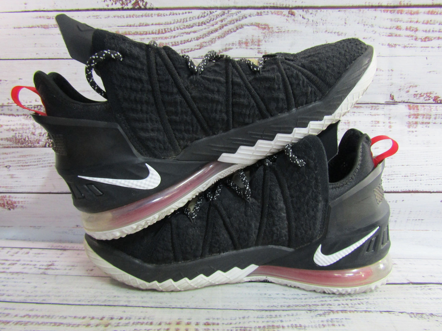 Nike LeBron 18 Bred Men's Black Mid-Top Sneakers Size 10 CQ9283-001