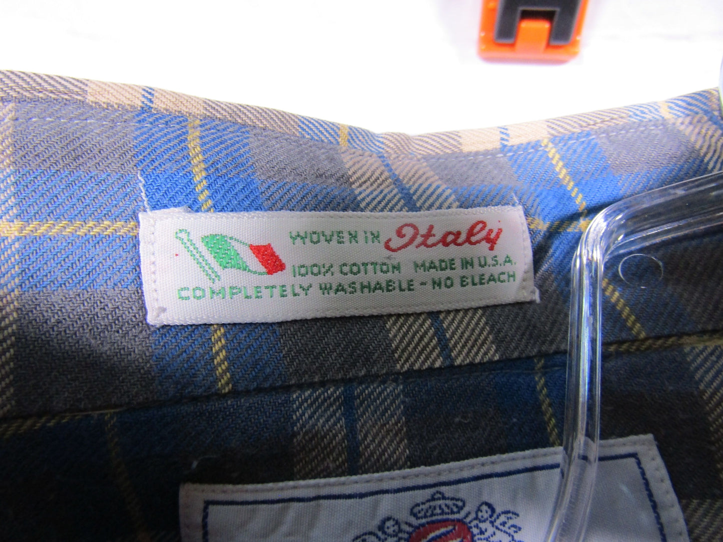 Vintage Carroll & Co. Men's Blue Plaid Button Down Shirt Size L