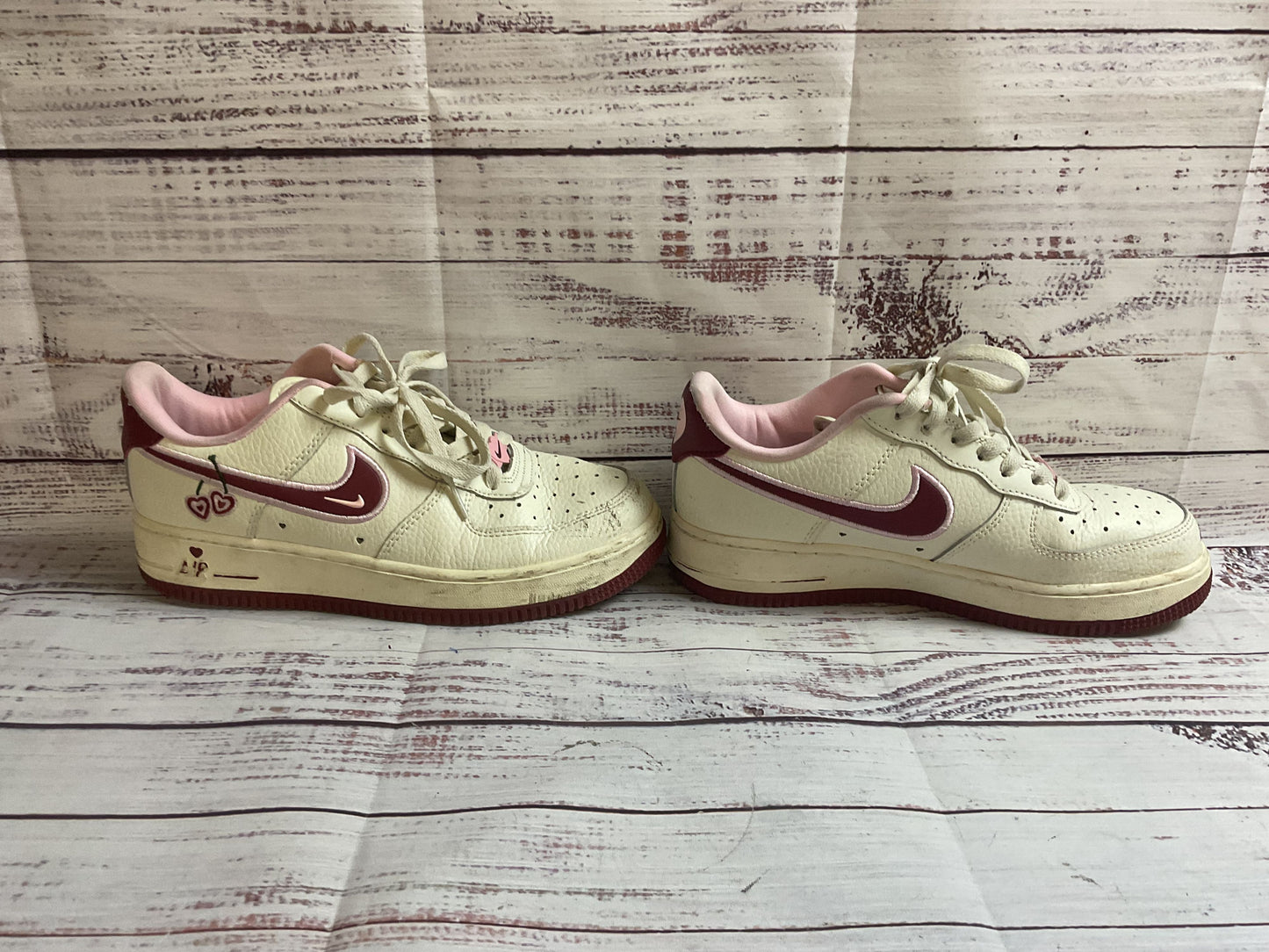 Nike Air Force 1 Low 'Valentines Day 2023' White Sneaker Athletic Shoe Women 6.5