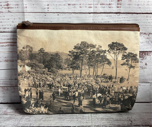 Osprey Graeme Ellisdon 2018 Pebble Beach Concours d'Elegance Zipper Pouch Brown