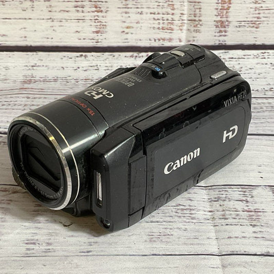 CANON VIXIA HF20 Full HD 1080p AVCHD Camcorder (UNTESTED- AS-IS)