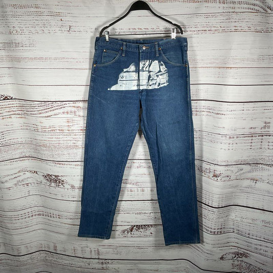 VTG Wrangler Custom Screenprint White Mercedes Car Graphic Jeans Men Size 36x34