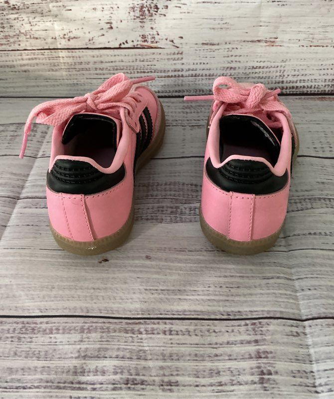Kids Adidas Samba Messi Pink Sneakers 10K (4-5 YRS)
