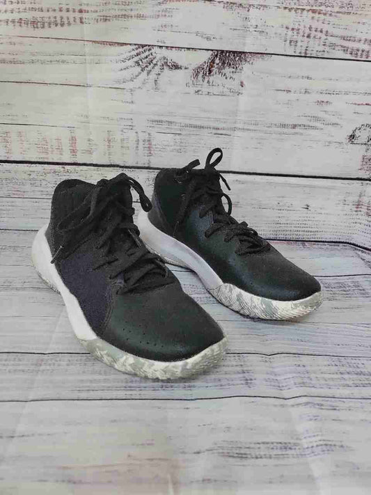 Kids Unisex Under Armour Jet 21 Basketball Black Sneaker Size 7 Y