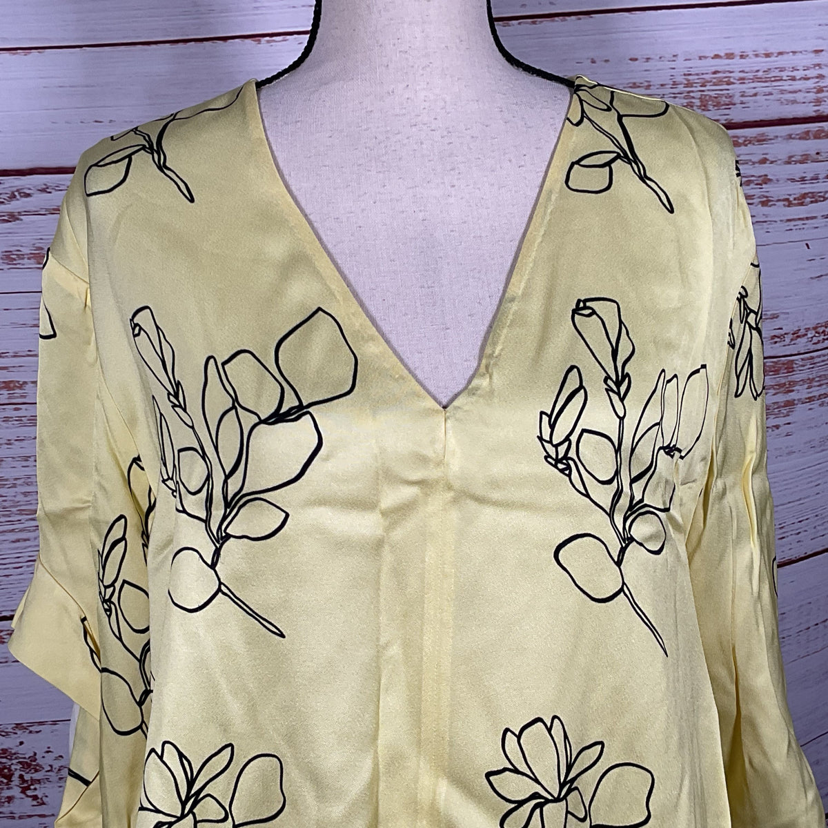JASON WU Women's Yellow Floral Print V-Neck Sateen Blouse- SZ M