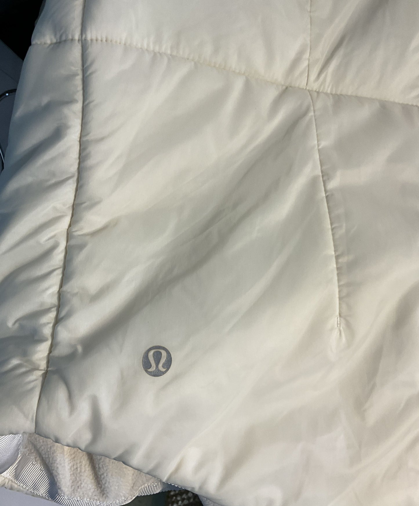 Women's Lululemon Cream Jacket Nylon/Fleece combo Size S/M